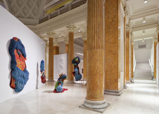 Installations de Fantastica, Quadriennale de Rome 2025. Photo : Agostino Osio / Alto Piano